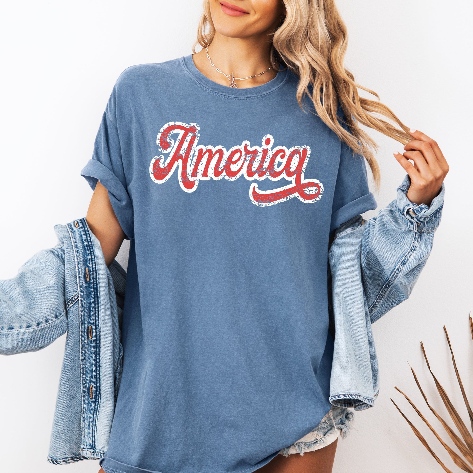 America, Red, White, Varsity, Retro, Patriotic, USA, 4th of July Tshirt Comfort Colors T-Shirt