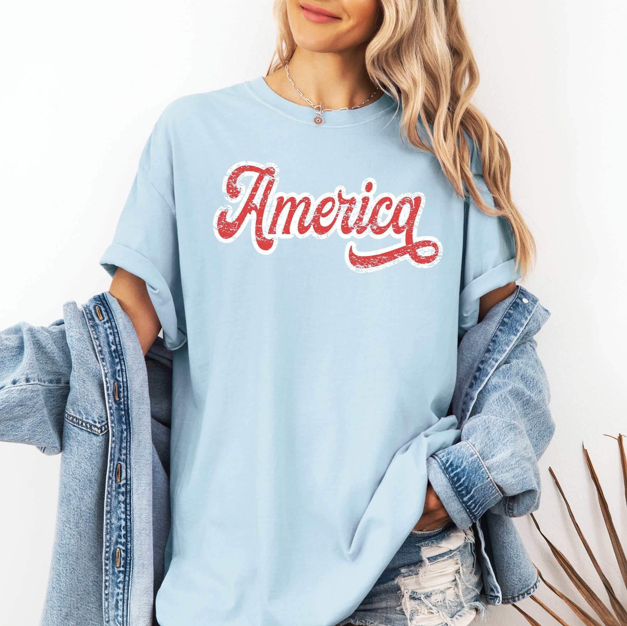 America, Red, White, Varsity, Retro, Patriotic, USA, 4th of July Tshirt Comfort Colors T-Shirt