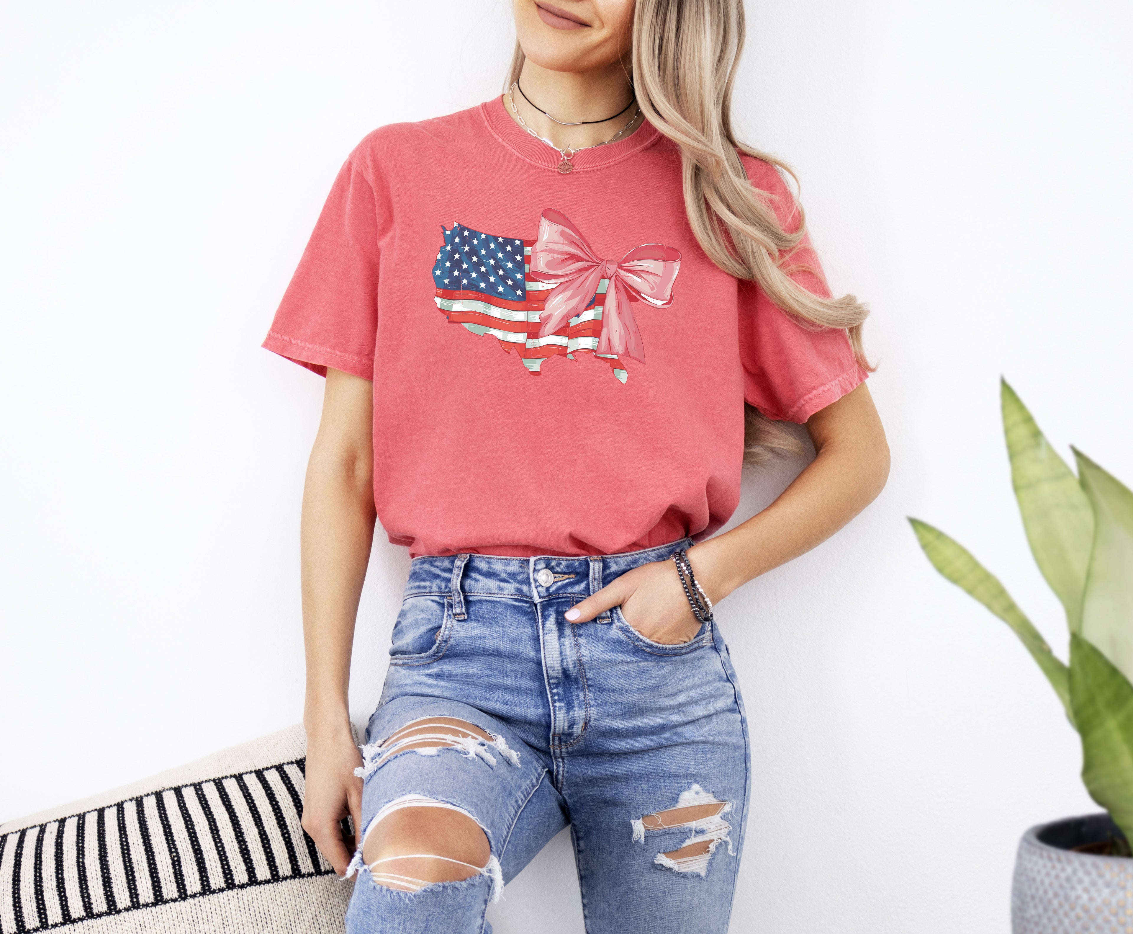 American Flag, Bow, Ribbon, Coquette, USA, Independence, Day, Retro, Vintage, Tshirt Comfort Colors T-Shirt