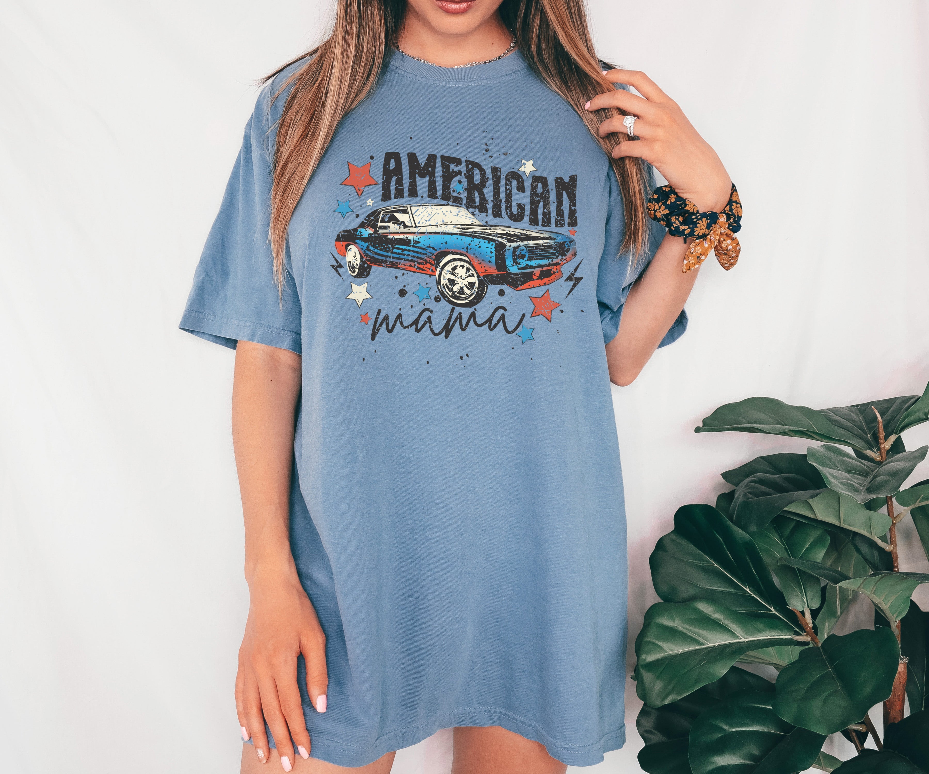 American Mama, Retro, Vintage, Muscle Car, Concert, Music, Patriotic, USA, Independence Day, Tshirt Comfort Colors T-Shirt