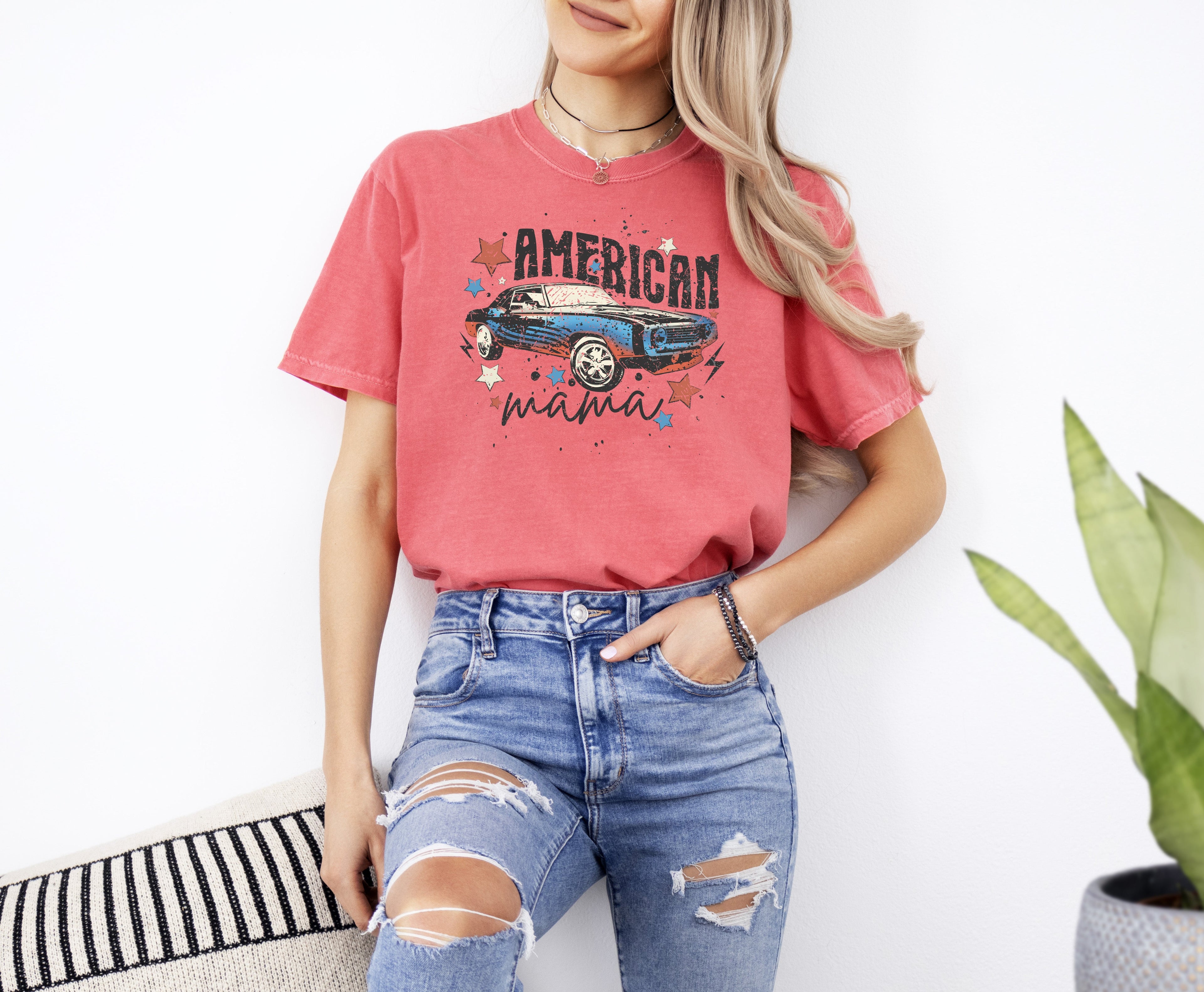 American Mama, Retro, Vintage, Muscle Car, Concert, Music, Patriotic, USA, Independence Day, Tshirt Comfort Colors T-Shirt