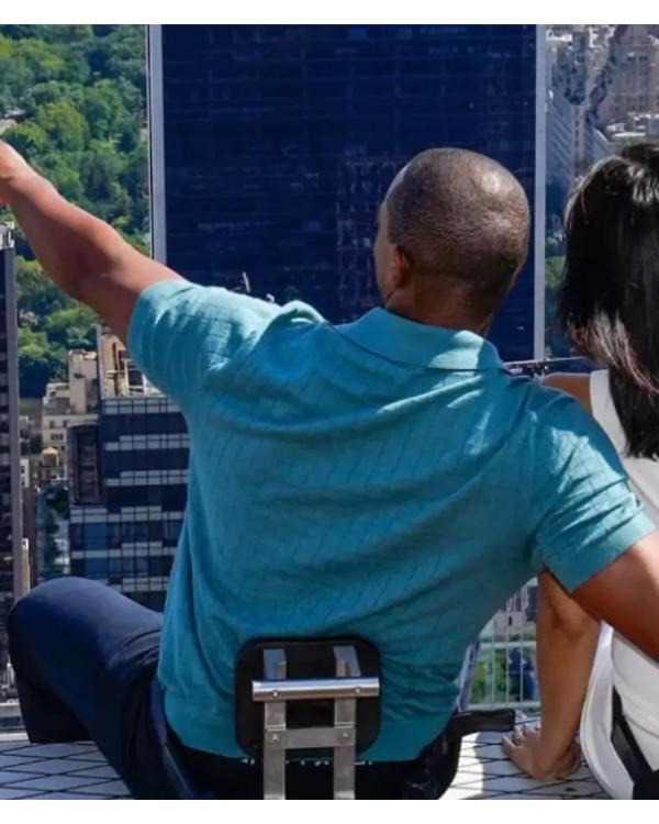 Anthony Mackie Twisted Metal S02 Photo Call Blue Polo Shirt Clanton Jacket