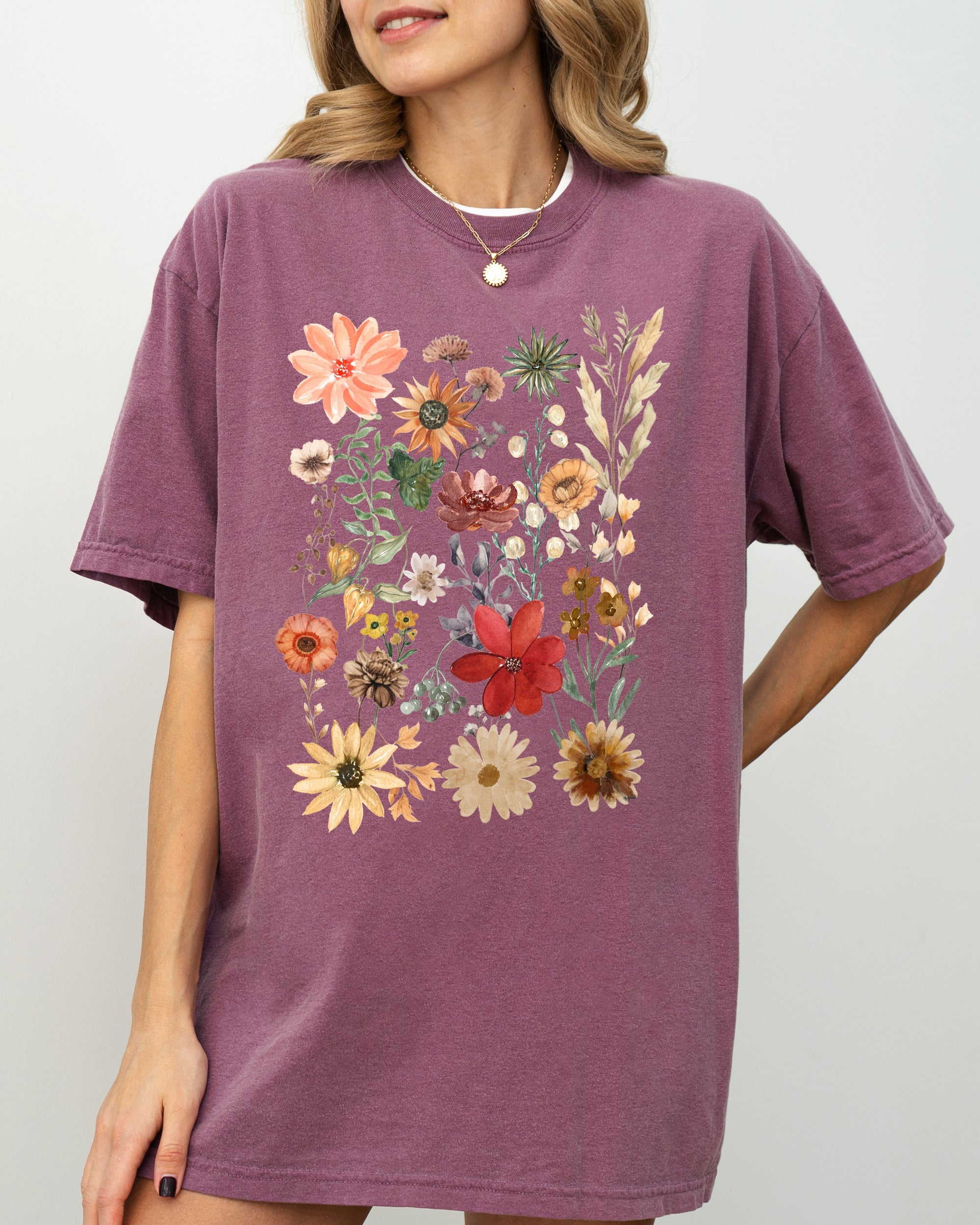 Autumn Pressed Flowers, Beautiful, Nature, Leaves, Botanical, Fall Shirt Comfort Colors T-Shirt