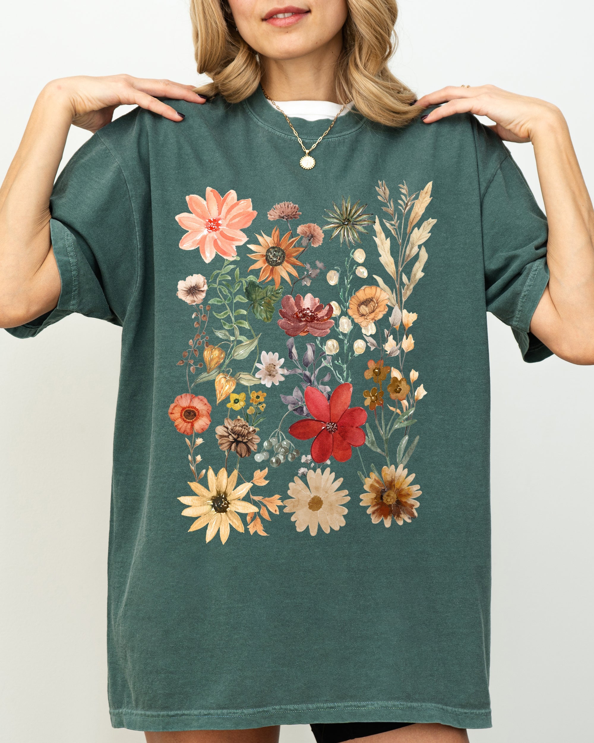 Autumn Pressed Flowers, Beautiful, Nature, Leaves, Botanical, Fall Shirt Comfort Colors T-Shirt