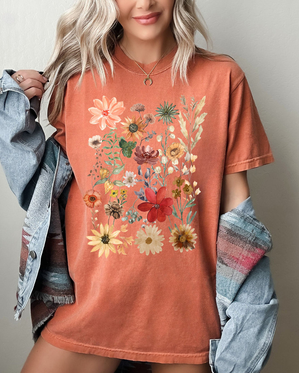 Autumn Pressed Flowers, Beautiful, Nature, Leaves, Botanical, Fall Shirt Comfort Colors T-Shirt