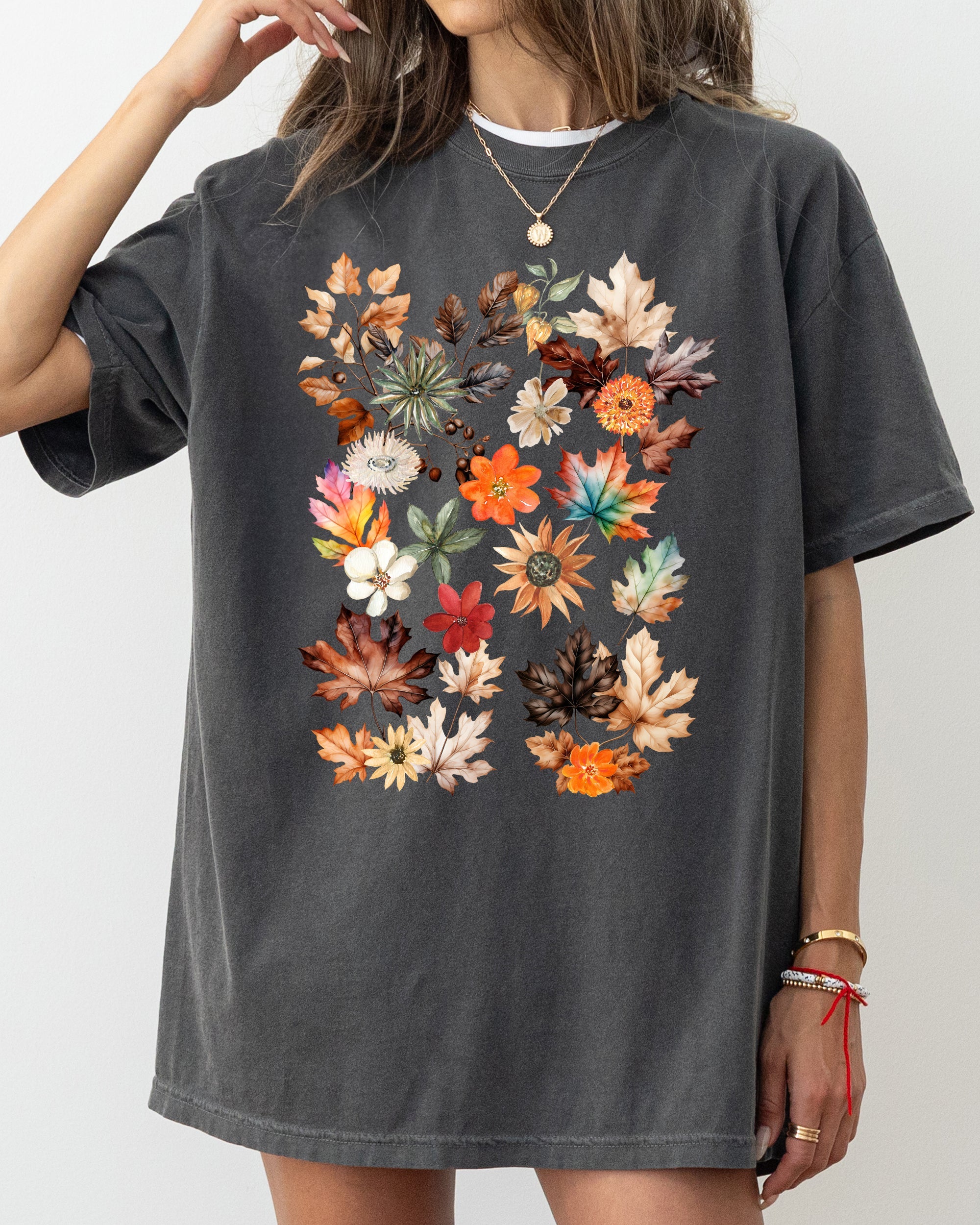 Autumn Pressed Leaves, Beautiful, Nature, Flowers, Botanical, Fall Shirt Comfort Colors T-Shirt