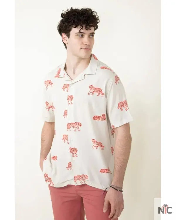 Bachelor In Paradise S10 Hakeem Moulton Tiger Print Shirt Clanton Jacket