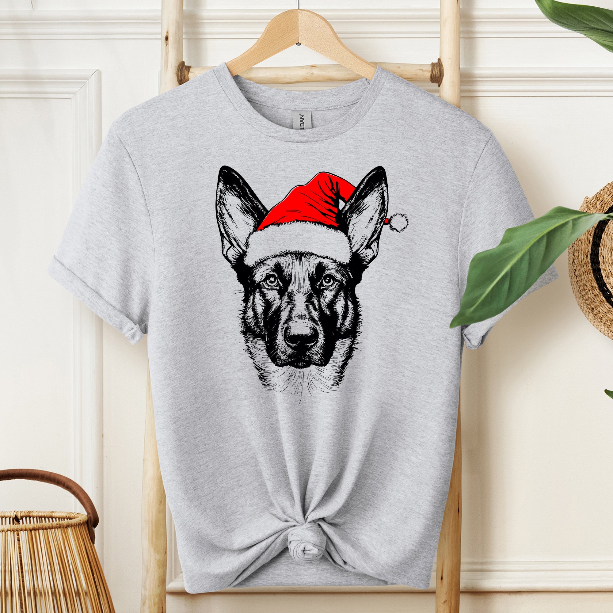 Belgian Malinois, Santa, Dog, Christmas, Dog Lover, Pet T-Shirt Comfort Colors T-Shirt