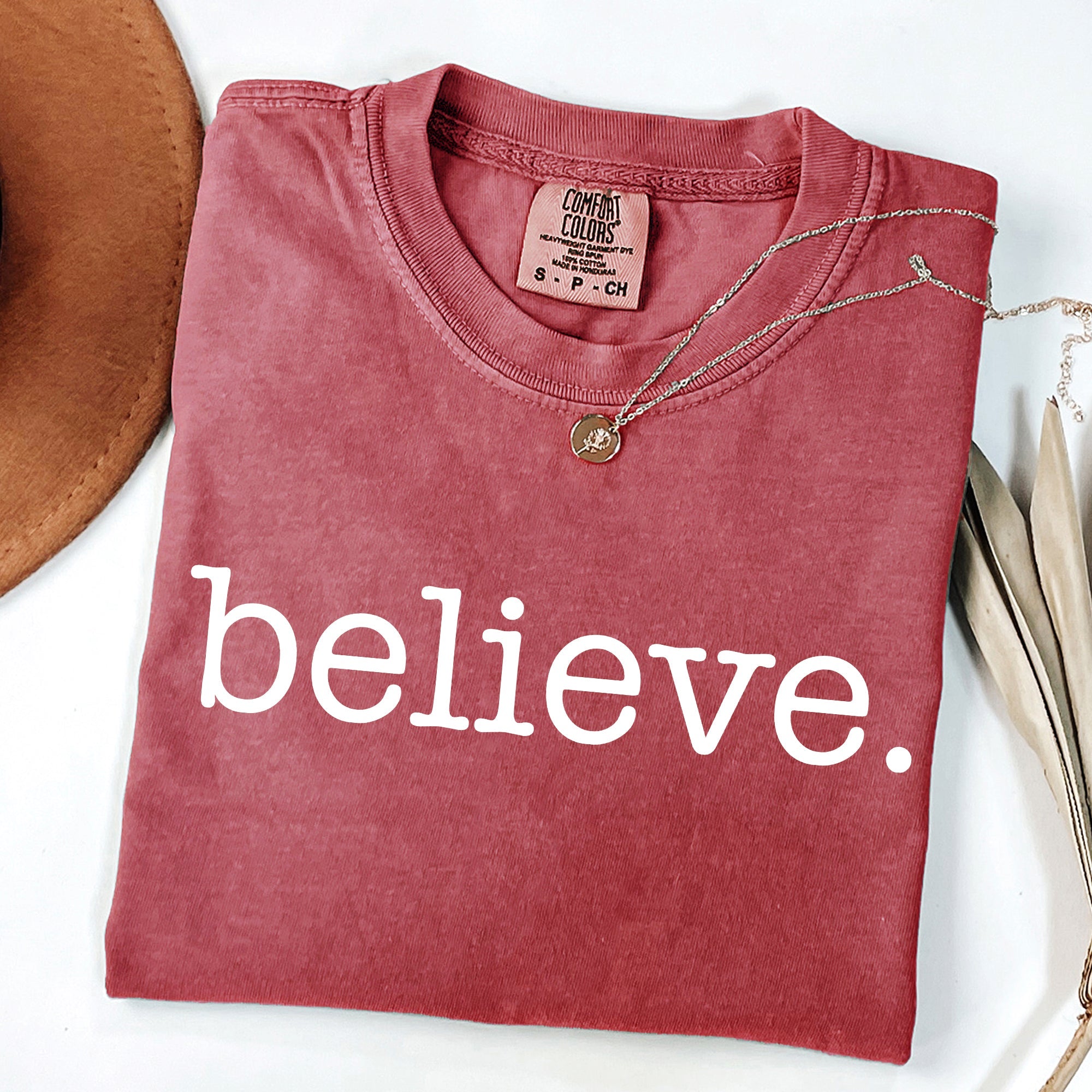 Believe, Classic Minimalist, Christmas, Winter, Snow, Santa, Xmas Tshirt Comfort Colors T-Shirt