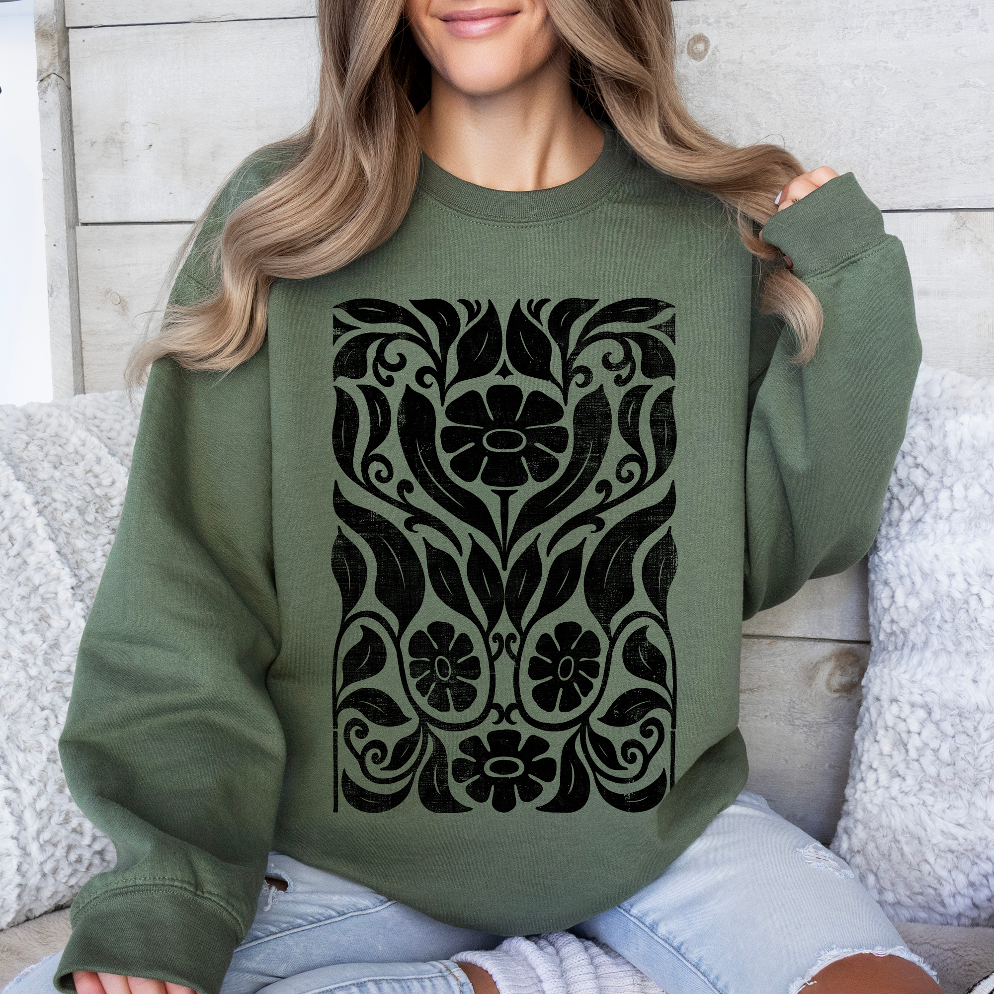 Big Bloom Daisy Flower, Vintage Boho, Nature Sweatshirt