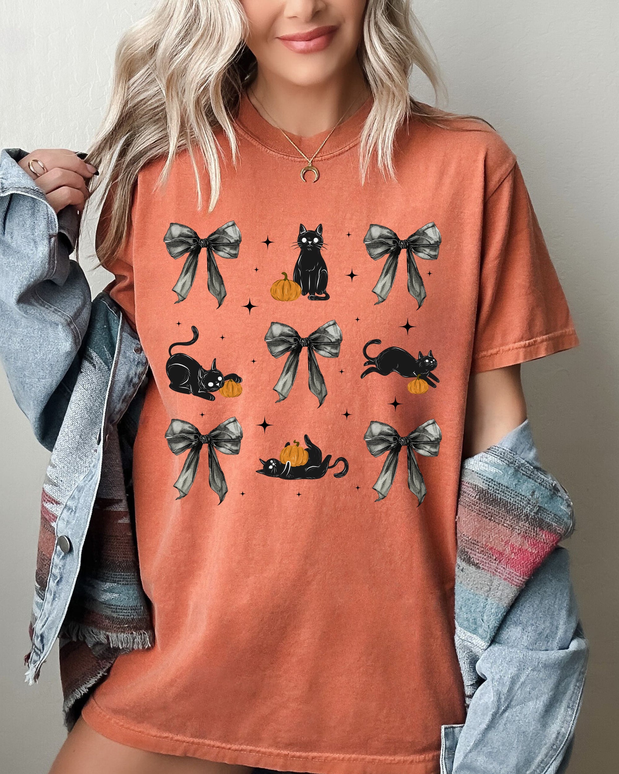 Black Cat, Coquette Ribbons and Bows, Halloween, Cute, Girly, Autumn, Fall Shirt Comfort Colors T-Shirt
