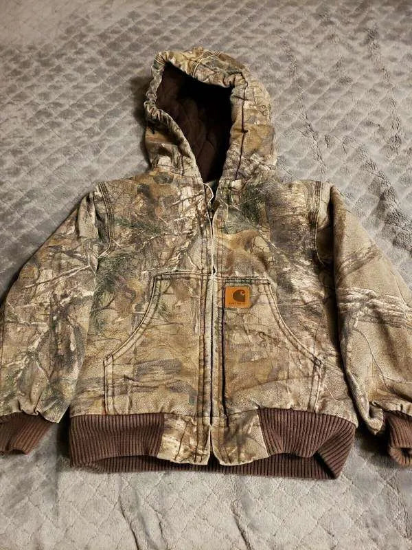 Carhartt Real Tree Camo Quilted Jacket