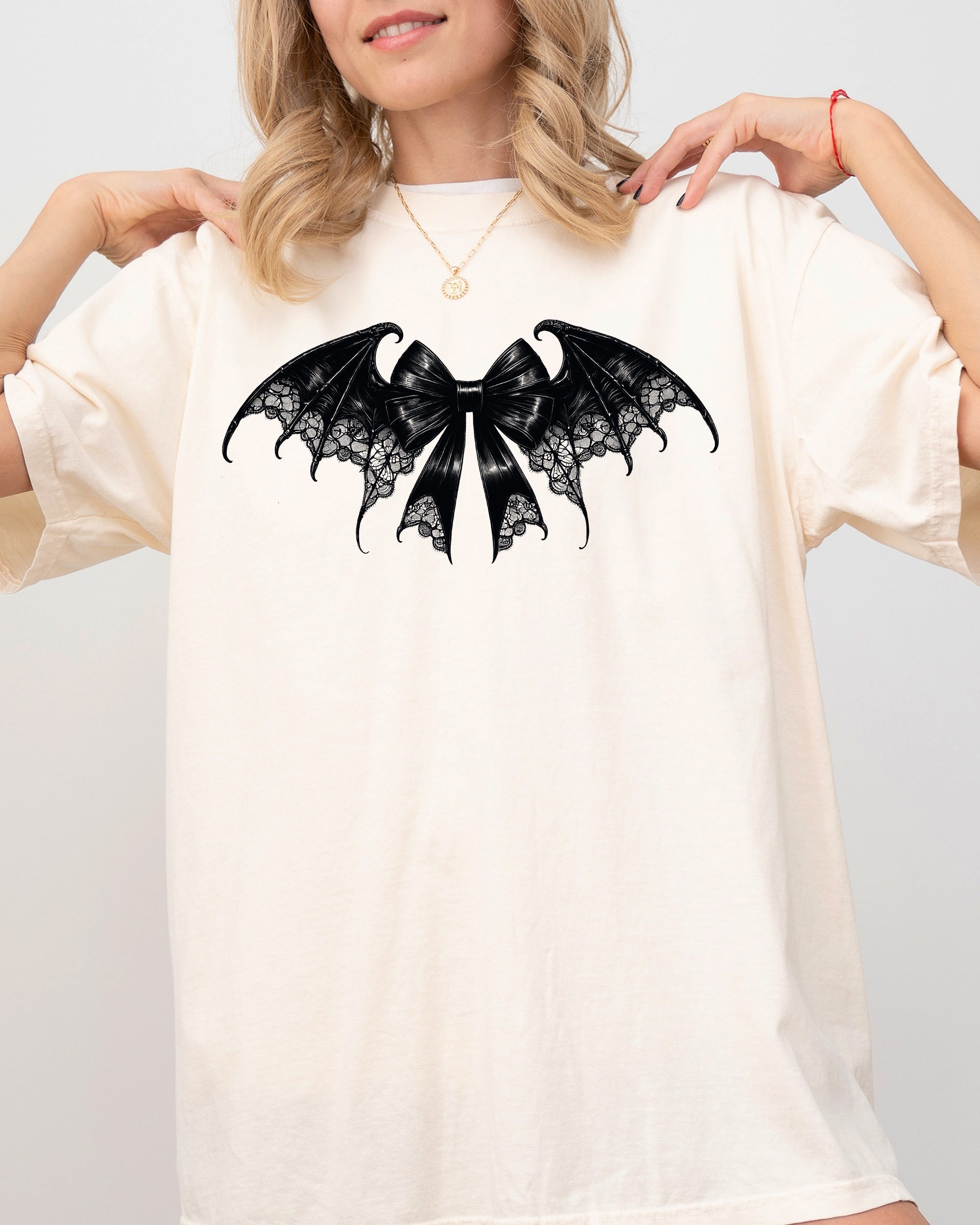 Bat Wings, Vintage Ribbon, Ghost, Western, Witch, Aesthetic, Meme, Halloween, Costume, Tshirt Comfort Colors T-Shirt