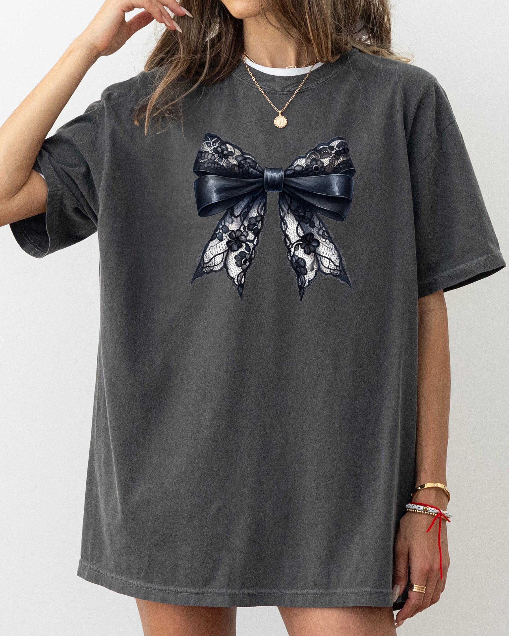 Black Bow, Ribbon, Vintage, Skeleton, Ghost, Vintage, Western, Witch, Aesthetic, Meme, Halloween, Costume, Tshirt Comfort Colors T-Shirt