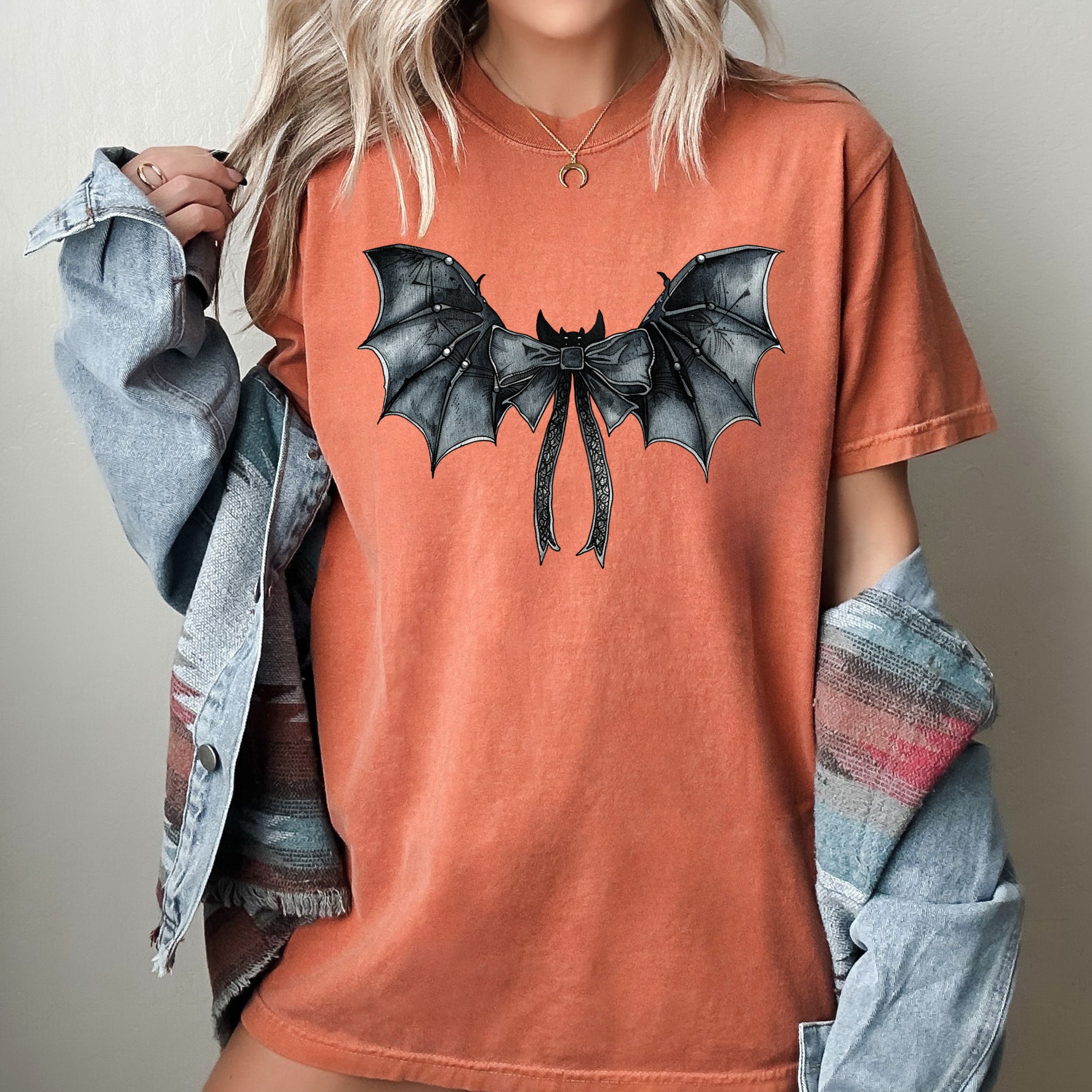 Bat Wings, Vintage, Western, Witch, Aesthetic, Meme, Halloween, Costume, Tshirt Comfort Colors T-Shirt