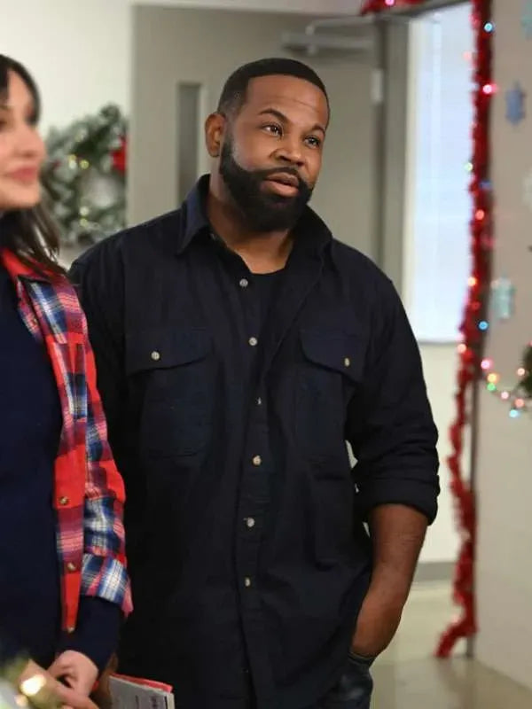 Peter Johnson A Royal Christmas Tail Black Jacket