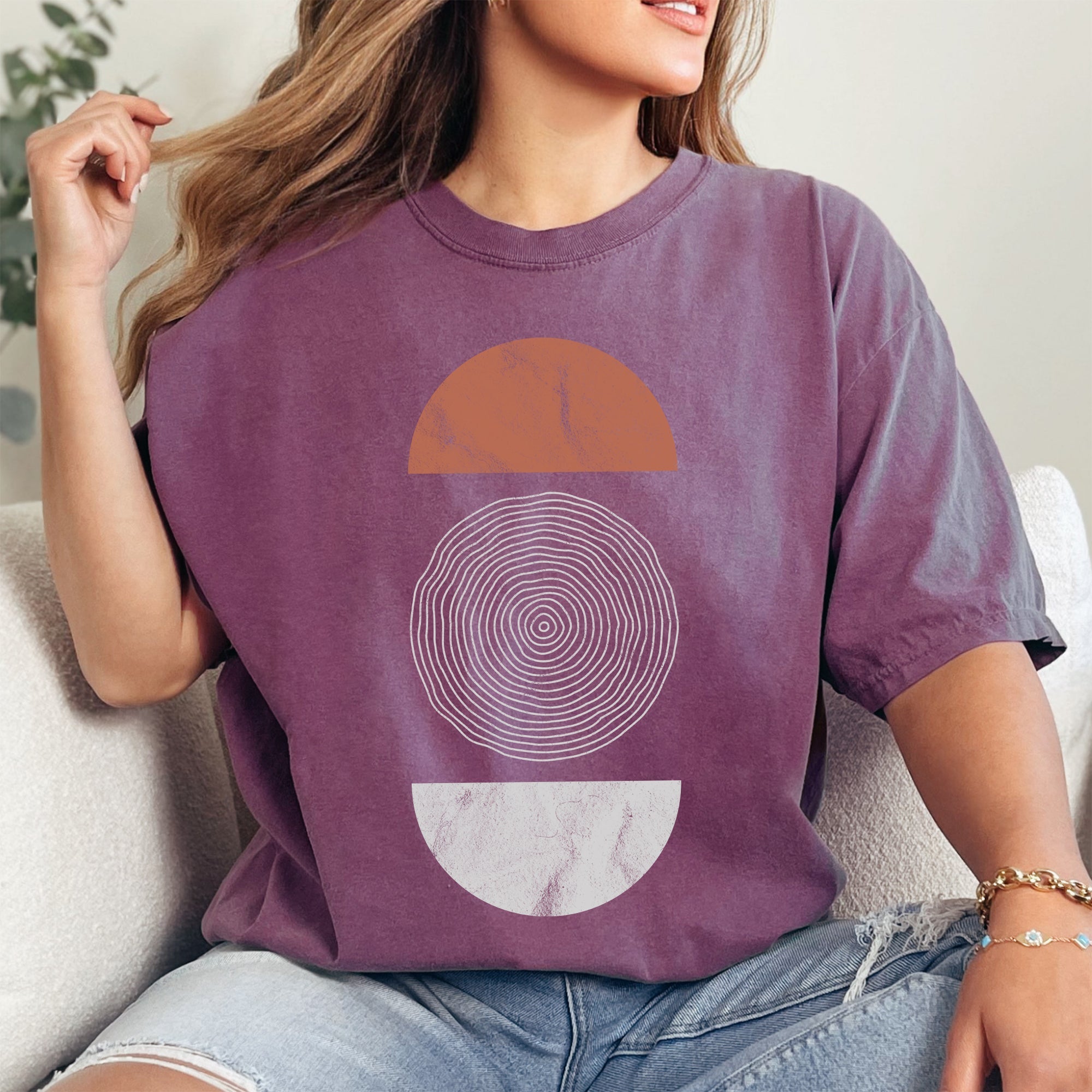 Abstract Geometric Circle Vintage Comfort Colors Tshirt